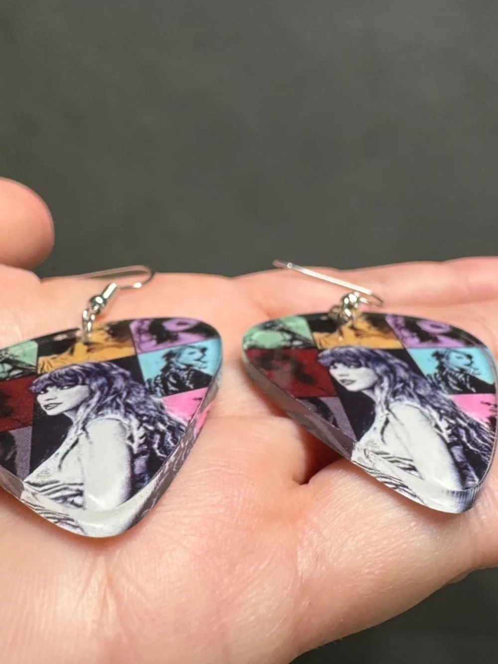 NWT Pop Star Inspired Guitar Pick Dangle Earrings